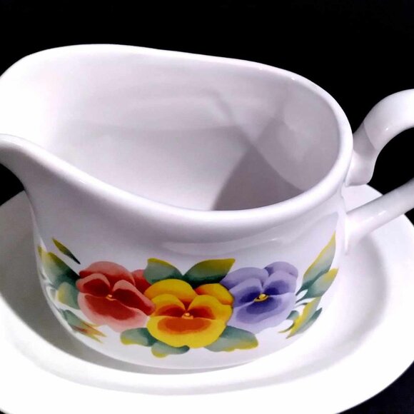 Vintage Corelle Gravy Boat and Drip Tray Pansy Pattern - Picture 3 of 6